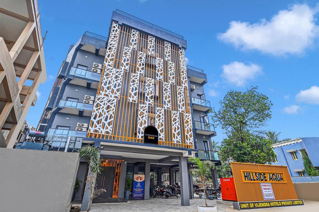 Super Townhouse Oak Hillside Aqua Hotel Khandagiri Екстериор снимка