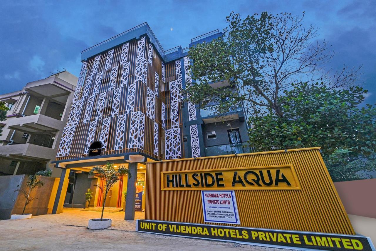 Super Townhouse Oak Hillside Aqua Hotel Khandagiri Екстериор снимка