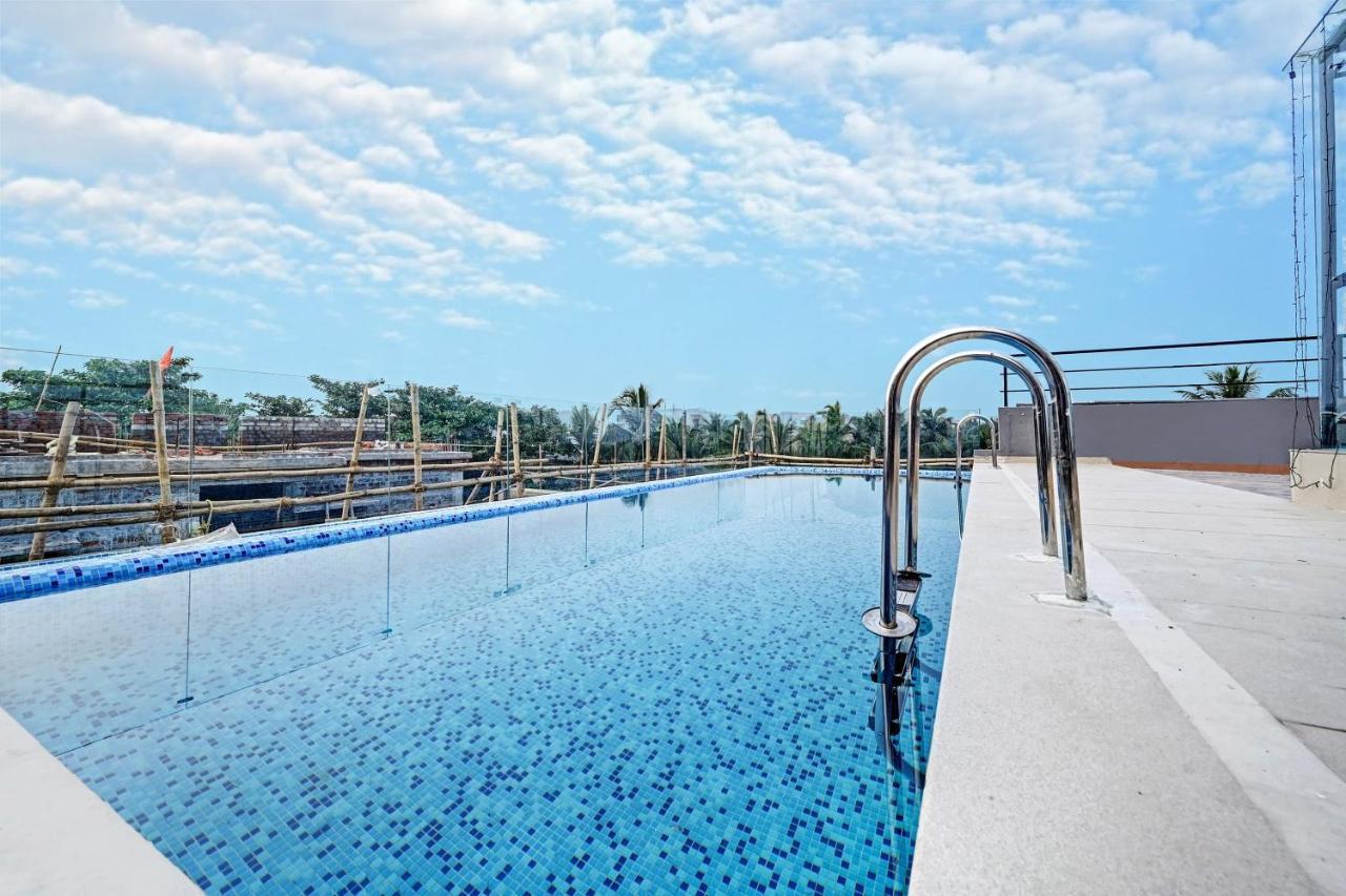 Super Townhouse Oak Hillside Aqua Hotel Khandagiri Екстериор снимка